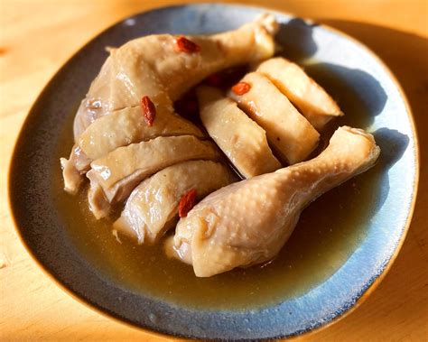  Shaoxing Drunken Chicken: Can This Delectable Dish Really Imbibe You With Happiness?